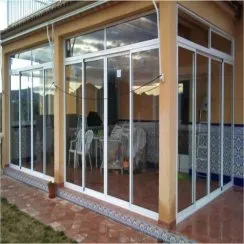 Cerramientos De Galeria servicios de aluminios en Reus
